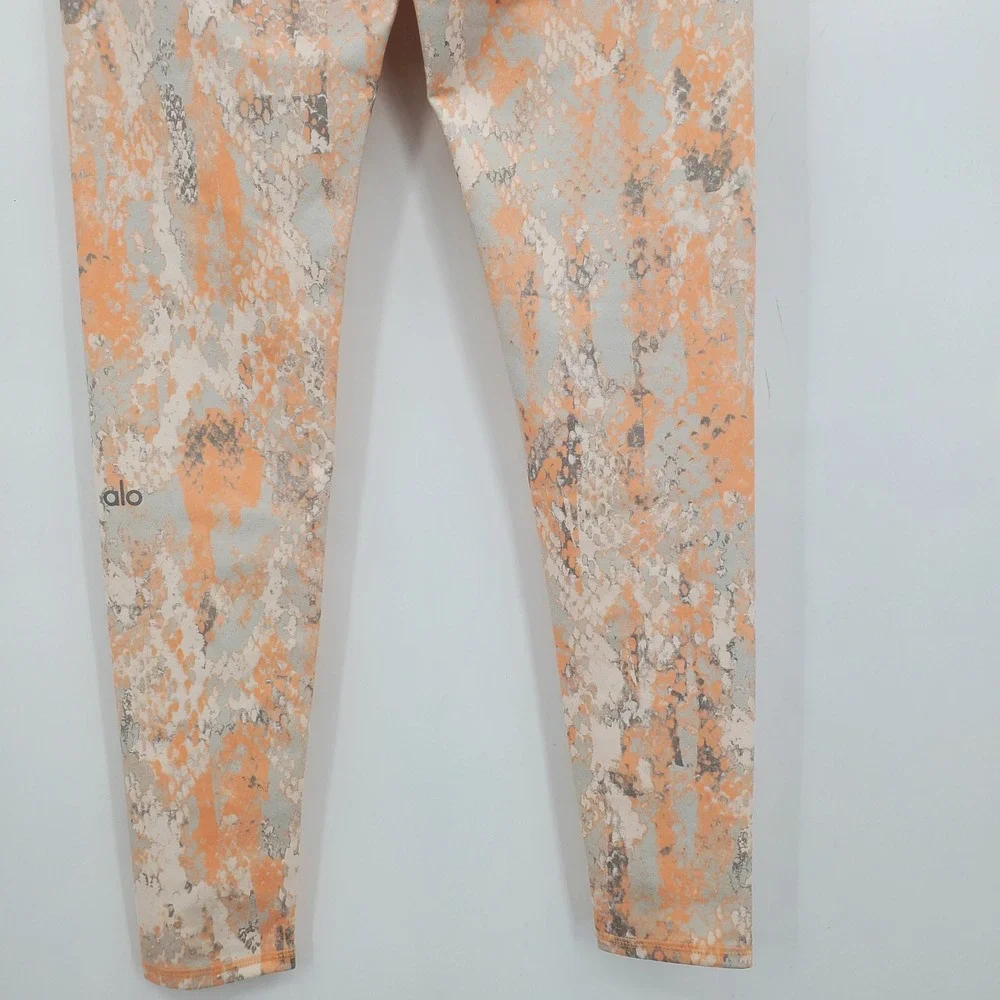 NWT Alo Yoga Airbrush Legging Peach Grey Snakeskin Print High Waist Activewear